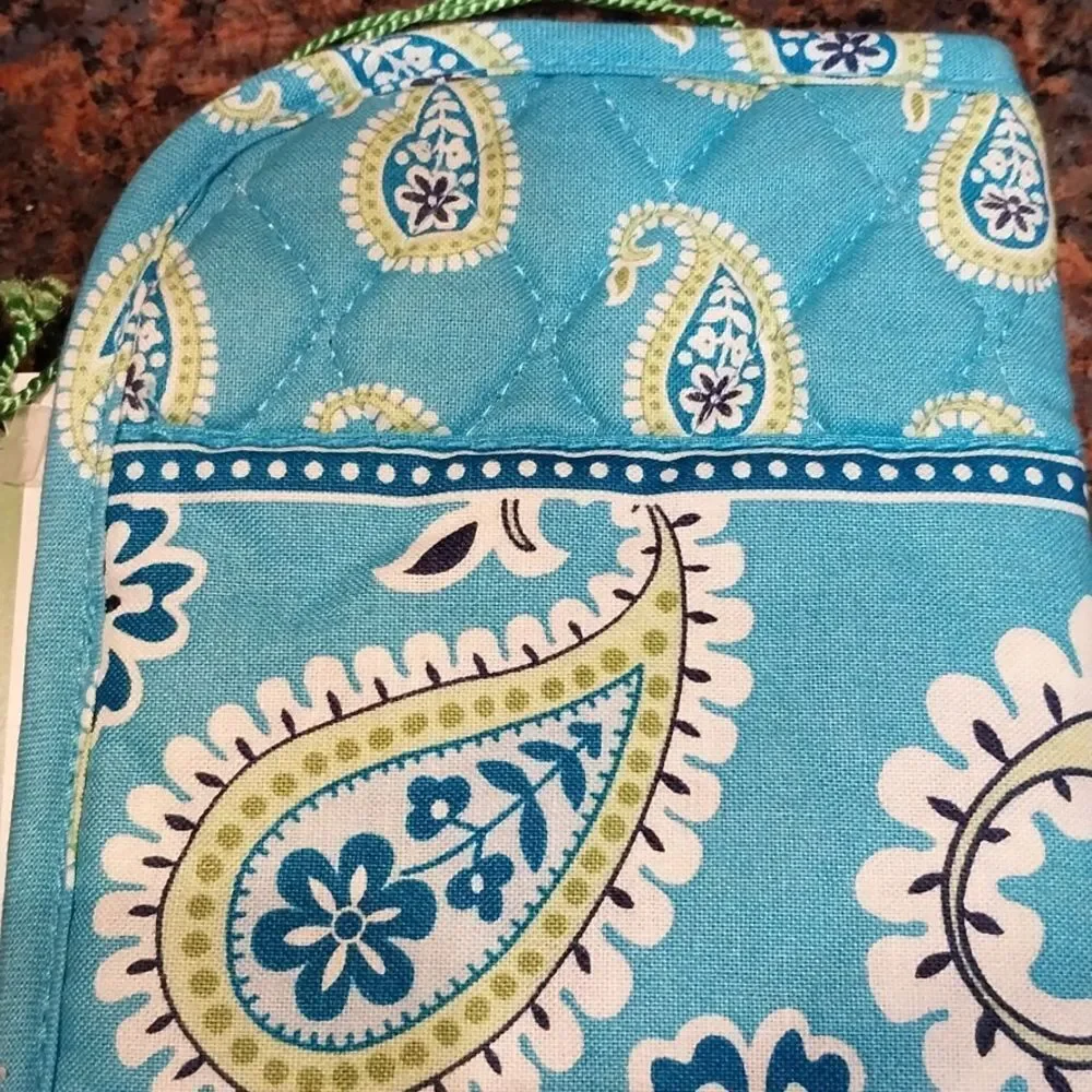 Vera Bradley Curling Iron Cover...NEW